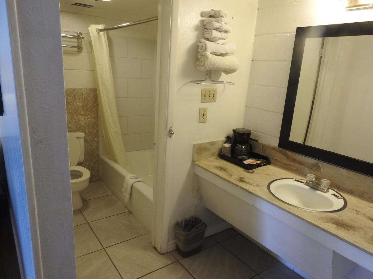 Economy Inn โซคอร์โร ภายนอก รูปภาพ